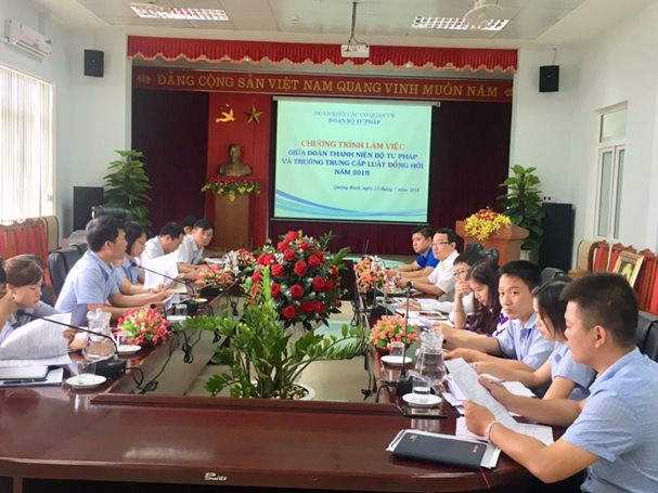 Tích cực phối hợp, chuẩn bị tổ chức Chương trình giao lưu giữa Đoàn Thanh niên hai nước Việt - Lào