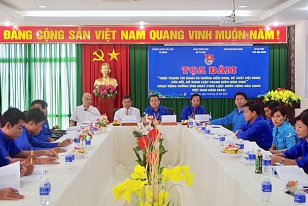 Đoàn Thanh niên Bộ: Tổ chức các hoạt động hưởng ứng Ngày Pháp luật Việt Nam năm 2018 tại tỉnh Hậu Giang
