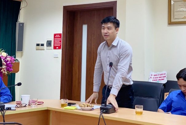 đồng chí Trịnh Xuân Tùng - Bí thư Đoàn Bộ Tư pháp phát biểu